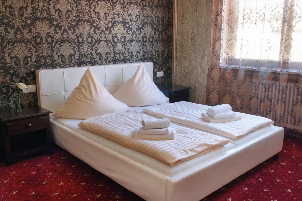 Hotel Krone Фризенхайм Номер фото