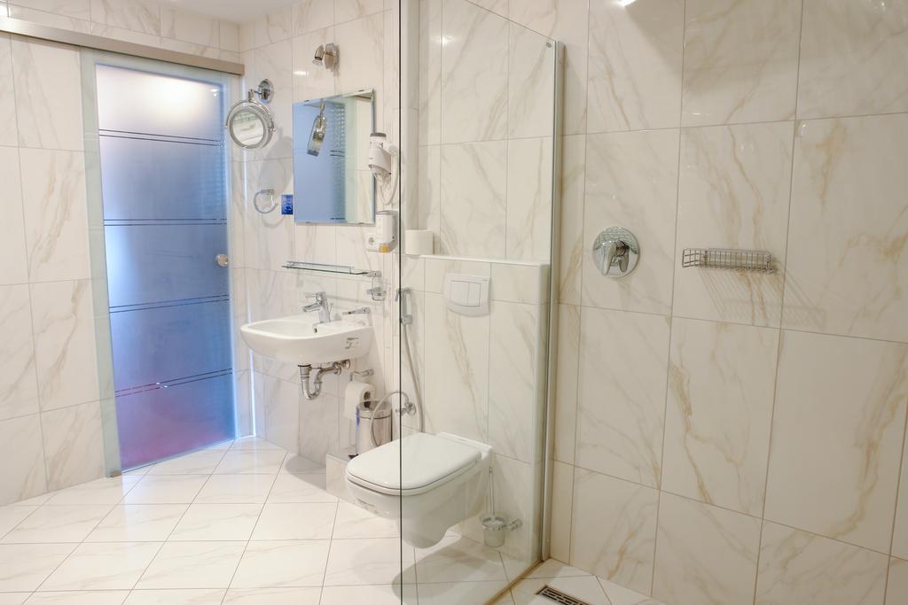 Hotel Krone Фризенхайм Номер фото